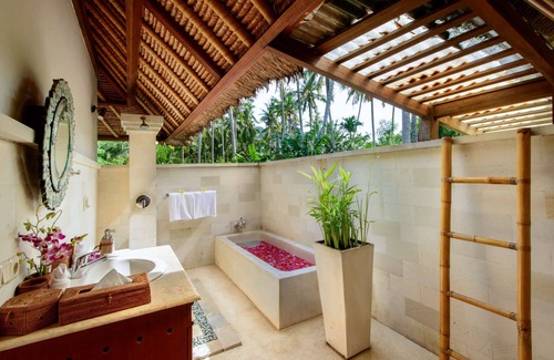 Candi Dasa Villa | 5 Star Holiday Villa with Private Pool, Bali Villa 2015