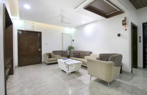 Jubilee Hills Apartment | 5 Star residential's for Festivity - Madhapur
