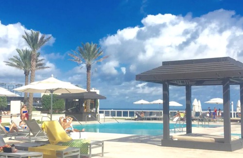 Hallandale Beach Apartment | 5 STAR RESORT , BEACH ACCESS 46 FLOOR ,MODEL G, UNOBSTRUCTED OCEAN-VIEW