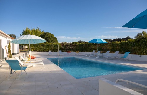 Vimieiro Villa | 5 Star Villa Exclusively yours! 7 Bedrooms + pool 21 guests + Events/Barn Évora