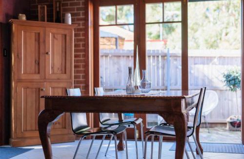 Arncliffe House | 5 Stars Sydney City & Airport Retreat