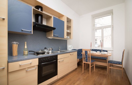 Landstrasse Apartment | 5* Top class, Newly renovated, bright, quiet apartment next to belvedere garden