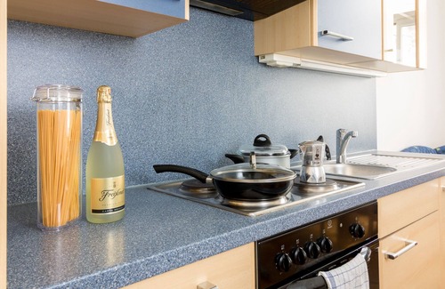 Landstrasse Apartment | 5* Top class, Newly renovated, bright, quiet apartment next to belvedere garden