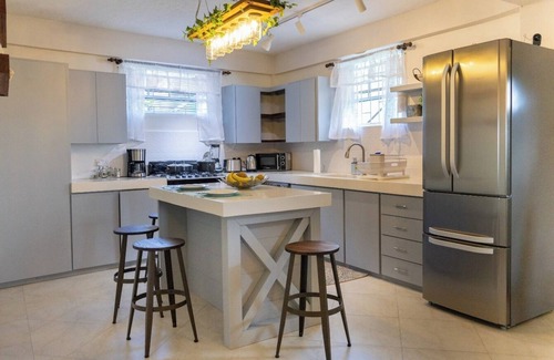 Bonne Terre Apartment | 50 Bella Rosa