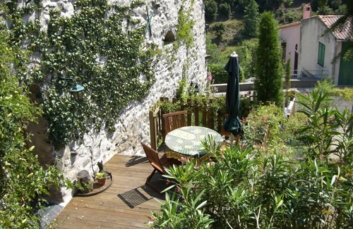 Vira House | 50 m² House ∙ 2 bedrooms ∙ 4 guests