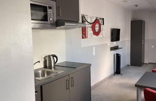 Munchen District Apartment | 50 m² Serviced apartment ∙ 2 bedrooms ∙ 10 guests