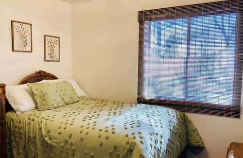 Timberland Acres Cabin | 50 minutes from Sunrise! Beautiful Cabin in the woods of Show Low, AZ.