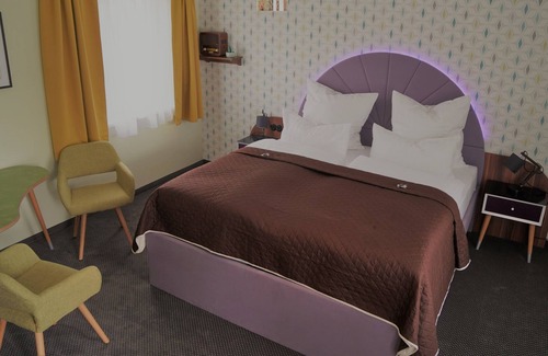 Kappel Hotel | 50's ville Motel