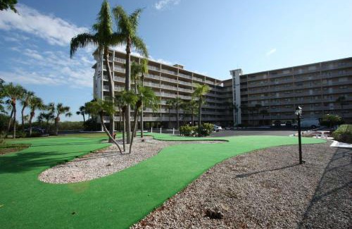 Indian Shores House | 508 Bayshores Yacht & Tennis Club