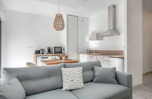 Pleneuf-Val-Andre Apartment | 50m from the beach, nice flat for 4