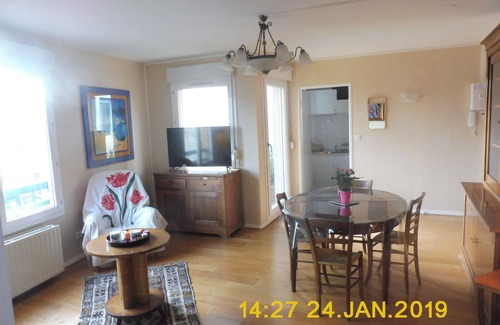 Charpennes - Charmettes Apartment | 50m2 apartment, 1 bedroom, very well located: Home and comfort