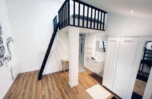 Lille-Moulins Apartment | 51 m² Apartment ∙ 2 bedrooms ∙ 4 guests