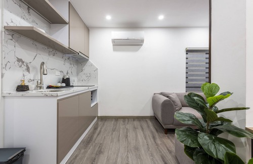 Ba Dinh Apartment | 52 Bach Apartment Rose