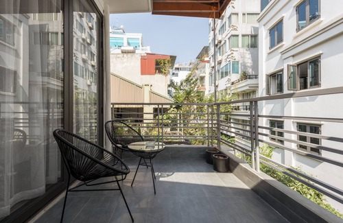 Ba Dinh Condo | 52 Bach luxury apartment