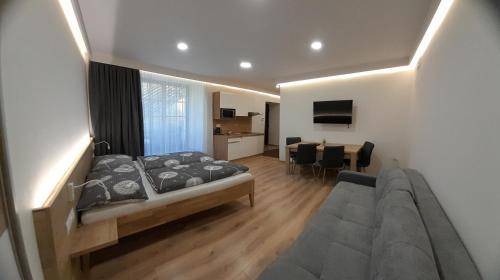 Velky Slavkov Apartment | 53 m² Apartment ∙ 2 bedrooms ∙ 6 guests