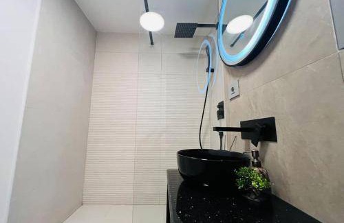 Pitesti Apartment | 53 m² Apartment ∙ 1 bedroom ∙ 4 guests
