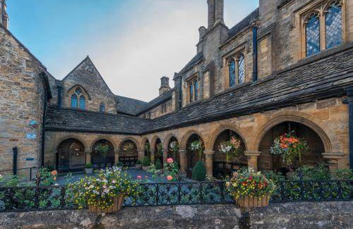 Sherborne Apartment | 54 m² Apartment ∙ 1 bedroom ∙ 4 guests