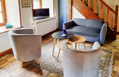 Saint-Sernin-du-Bois House | 54 m² House ∙ 2 bedrooms ∙ 4 guests