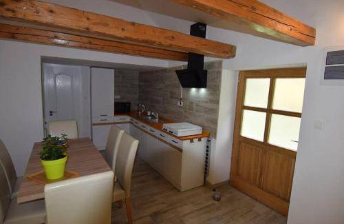 Nyarsapat House | 54 m² House ∙ 2 bedrooms ∙ 4 guests