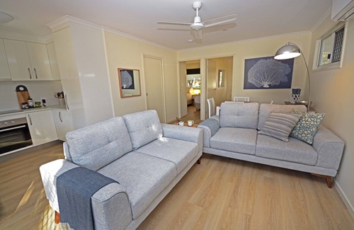 Urangan Cottage | 545 - Bayview Cottage - Bay view