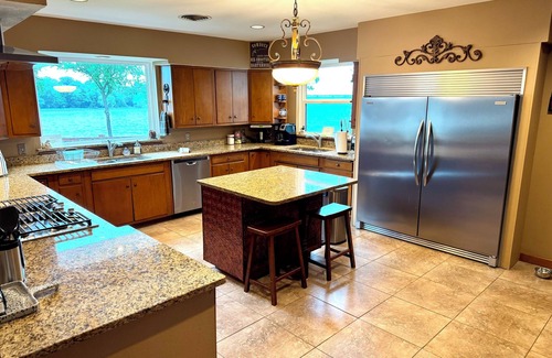 Weston House | 55 Acre Ranch Home with a 20 acre stocked pond!