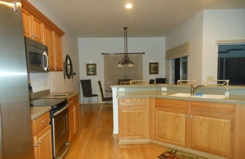 Lake Wales House | 55+ community, Sleeps 6-8, Minimum monthly rental, Pets Considered