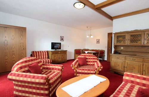 Maurach Apartment | 55 m² Apartment ∙ 1 bedroom ∙ 5 guests
