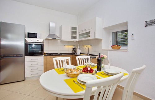Gata House | 55 m² House ∙ 1 bedroom ∙ 4 guests