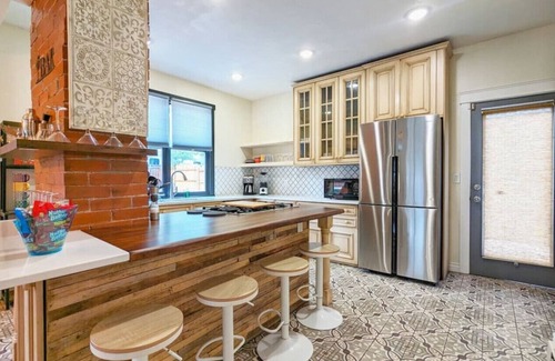 Colorado Springs House | 565) Massive 3 bedroom with Hot Tub!