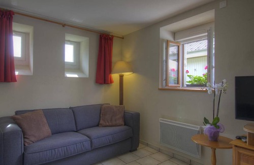 Mijoux House | 57 m² Gîte ∙ 2 bedrooms ∙ 6 guests