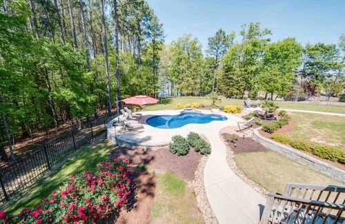 Rock Hill House | 5BR Farmhouse Lake Retreat—Pool—Hot Tub—Theater!