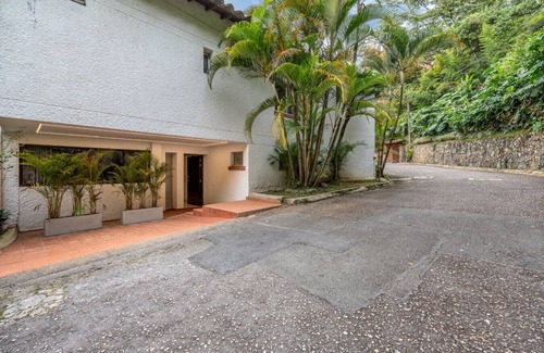 El Tesoro House | 5BR House Near Provence pool table&Private Jacuzzi