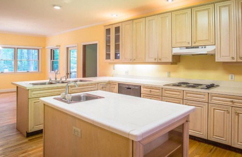 Lookout Mountain House | 🏅5BR Large~22ppl-HOT TUB~ Easy checkout! 9 mi.Chatt