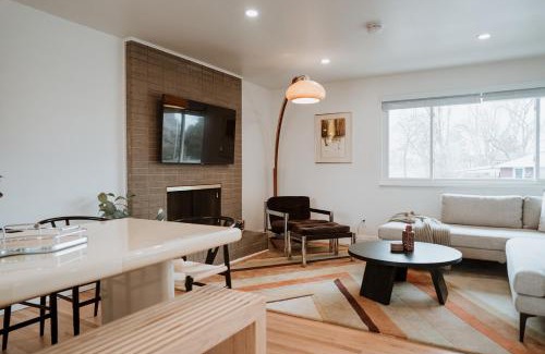 Littleton House | 5br Retreat W Patio & Board Games