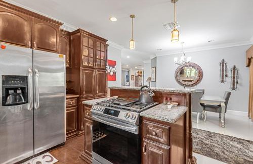 Westwind House | 5min Walk from Love Beach A Spacious Home in Nassau