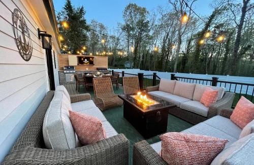 East Dennis House | 5mins2beach, Hottub, Gameroom, Petsok