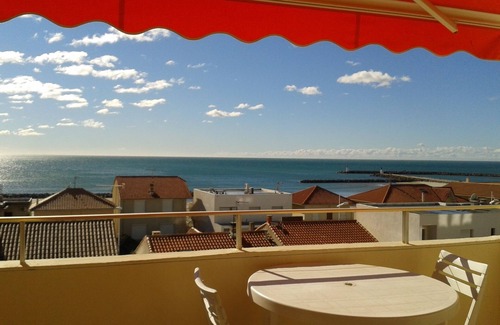 Carnon-Plage Apartment | 5MN WALK FROM THE BEACH, PLEASANT STUDIO WITH SEA VIEW IN CARNON PLAGE
