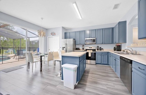 Watersong House | 6 Bedroom/4.5 Bath – Majestic Pool & Spa Hideaway