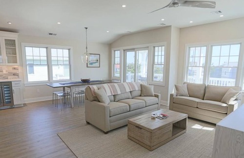 Loveladies House | 6 bedroom accommodation in Barnegat Light