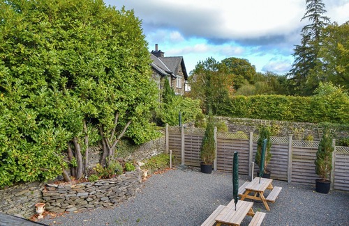 Windermere Cottage | 6 bedroom accommodation in Windermere