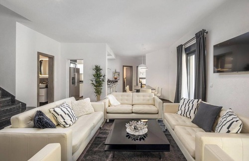 Murvica House | 6 bedroom gorgeous home in Zadar