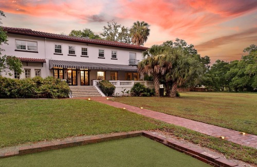 Ocoee Villa | 6 Bedroom Historic Home