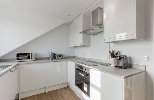 St. Andrews Apartment | 6-bedroom House with outstanding Sea and St Andrews Views