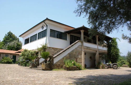 Vila Verde Cottage | 6 Bedrooms Villa with private pool near Braga