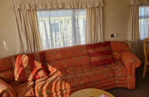 Ingoldmells Apartment | 6 Berth central heated The Grange (Balmoral II)