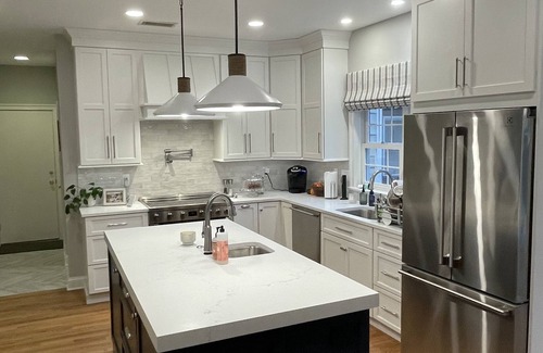 Arnold House | 6-BR Kid-Friendly Retreat Minutes from USNA and Downtown Annapolis!