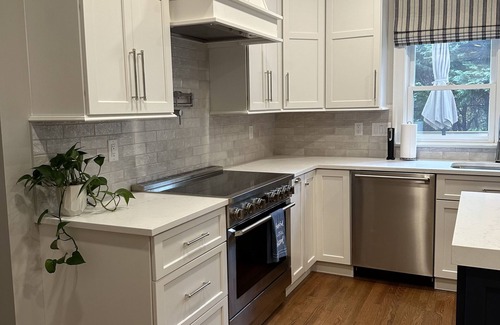 Arnold House | 6-BR Kid-Friendly Retreat Minutes from USNA and Downtown Annapolis!