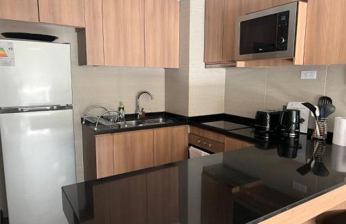 Las Condes Apartment | 6,Costado Clínica Las Condes,3 Personas