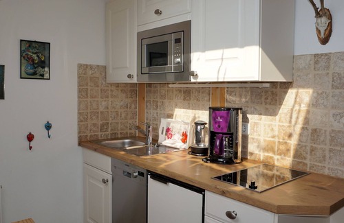 Grassau Apartment | 6. Fewo Chiemsee, 43 qm, 2-3 Pers., 1 Schlafzimmer, 1 Wohn-Schlafraum, Ostbalkon 2.OG