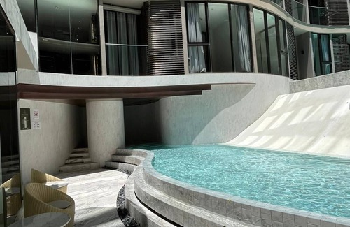 Nana Condo | 6* Luxury @ The Heart of Bangkok in the Most Exclusive Zone in Bangkok